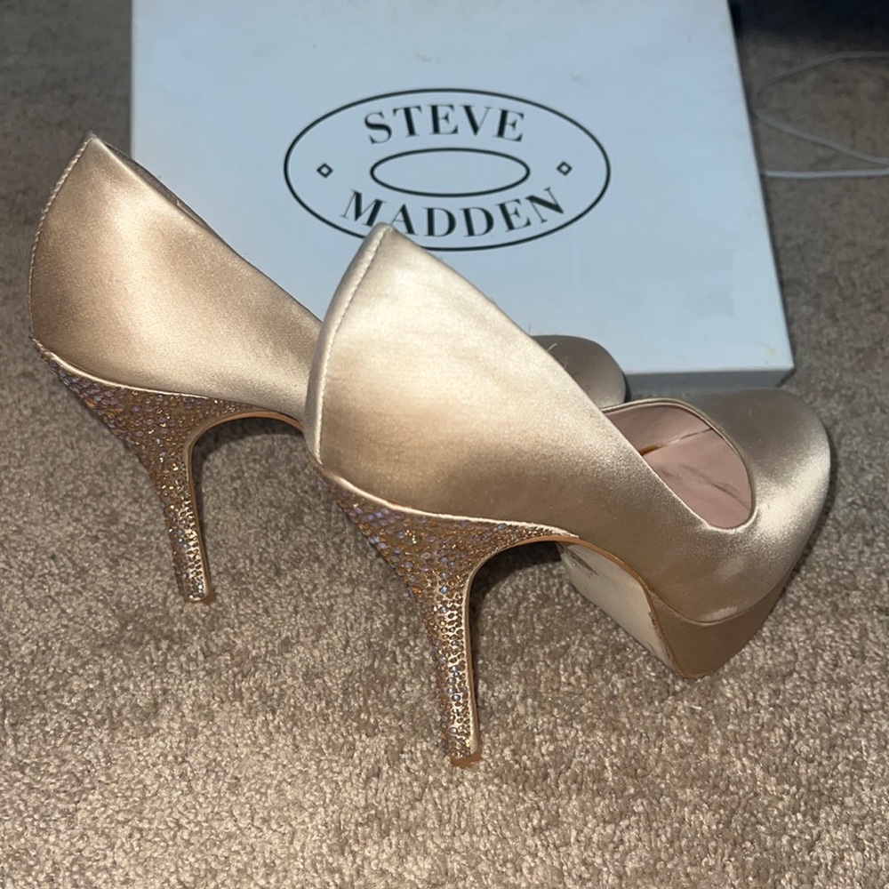 Steve Madden heels